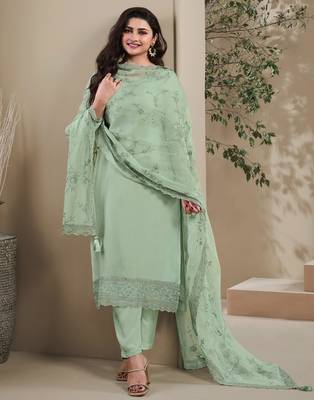 Green heavy natural crepe Suit 1