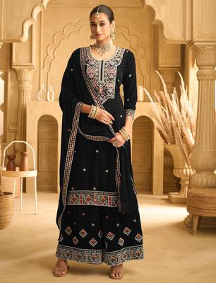 Dark blue embroderied with beads velvet palazzo suit 1