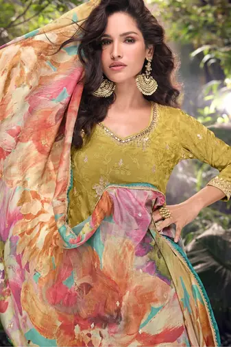 Mustard embroderied shimmer stitched plazo suit (free size)