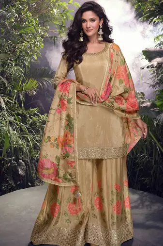 Chiku embroderied silk stitched palazzo suit(free size)
