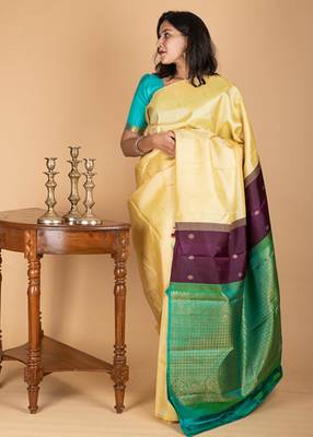 Off white traditional kanchipuram silk saree with silk mark certified 3