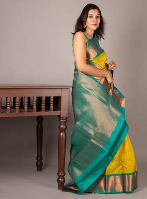 Light green simple silk saree with silk mark certified 3