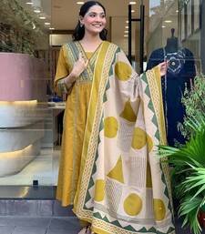 Yellow Floral Printed V-Neck Pure Cotton Kurta With Trouser & Dupatta