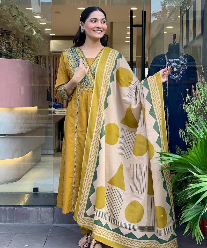 Yellow Floral Printed V-Neck Pure Cotton Kurta With Trouser & Dupatta