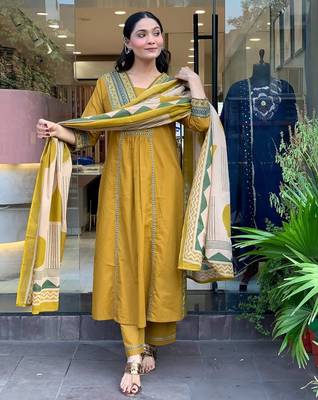 Yellow Floral Printed V-Neck  Cotton Kurta With Trouser & Dupatta 2