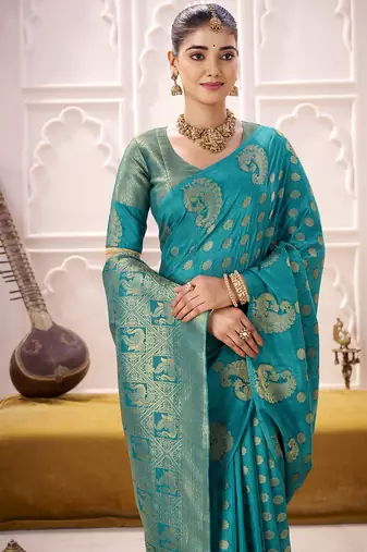 Royal Radiance Roop Silk Saree with Exquisite Zari Weaving