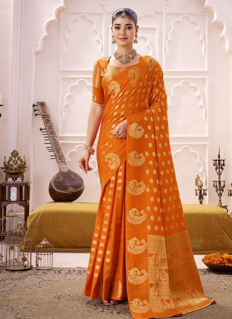 Royal Radiance Roop Silk Blend Saree with Exquisite Zari Weaving
