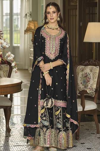 Black embroderied silk palazzo suit
