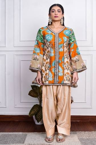 Multicolor art silk printed salwar-kameez