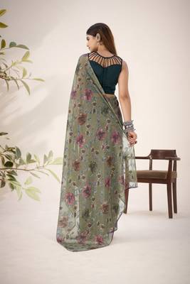 Shimmering Beauty in Viscose Lurex Brasso Saree 3