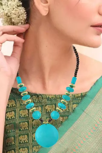 Green jade necklace for women