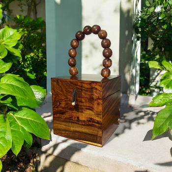 Chic cube wooden bag with beaded wooden handle 1