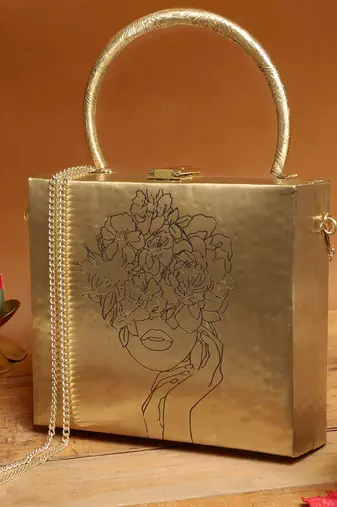 Square chic brass bag with engraved floral lady