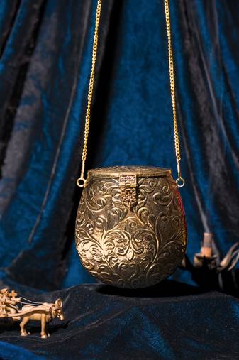 Vintage brass bucket ethnic minaudiere