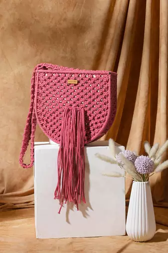 Boho macrame fringe bag- maroon magic