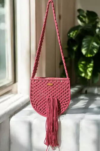 Boho macrame fringe bag- maroon magic