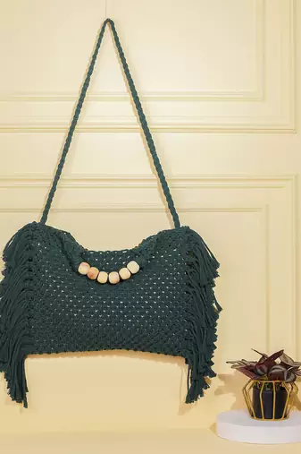 Fringed boho macrame bag - bottle green