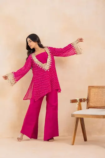 Rani pink bandhej mirror embroidered kurta set