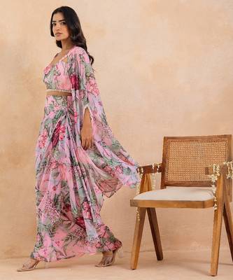 Baby pink floral printed drape skirt set 4