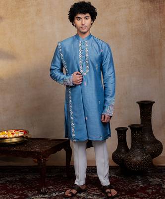 Blue embroidered silk kurta with dupatta 3
