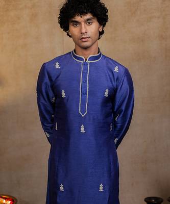 Dark blue embroidered silk kurta with dupatta 5