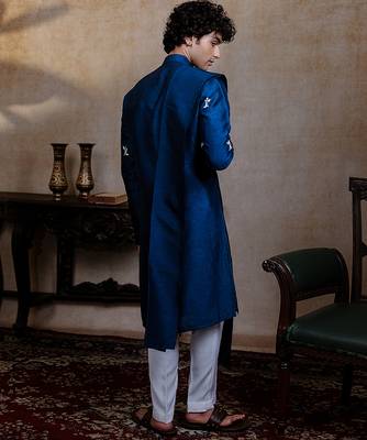 Navy blue embroidered silk kurta with dupatta 2