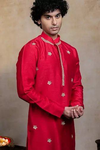 Red embroidered silk kurta with dupatta