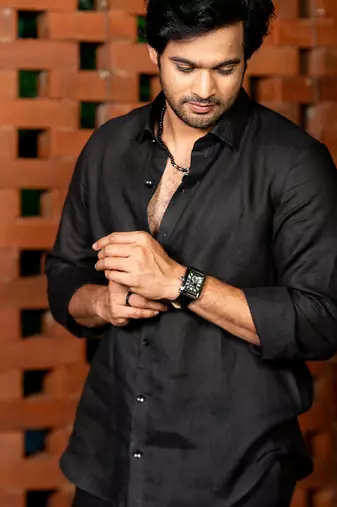 Black plain linen shirt