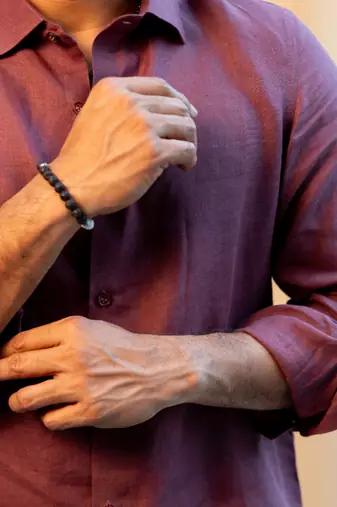 Burgundy plain linen shirt