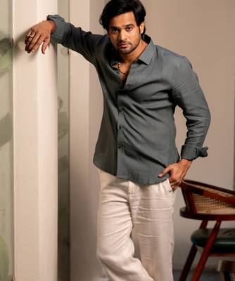 Green plain linen shirt 5