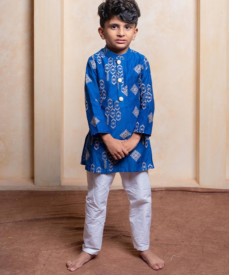 Blue embroidered chanderi silk kurta set