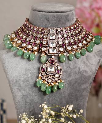 Gold plated green stone kundan necklace set 1