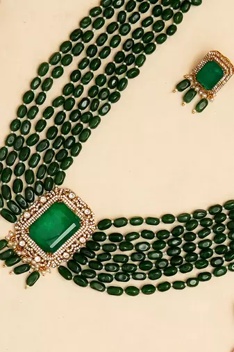 Gold plated green stone kundan necklace set