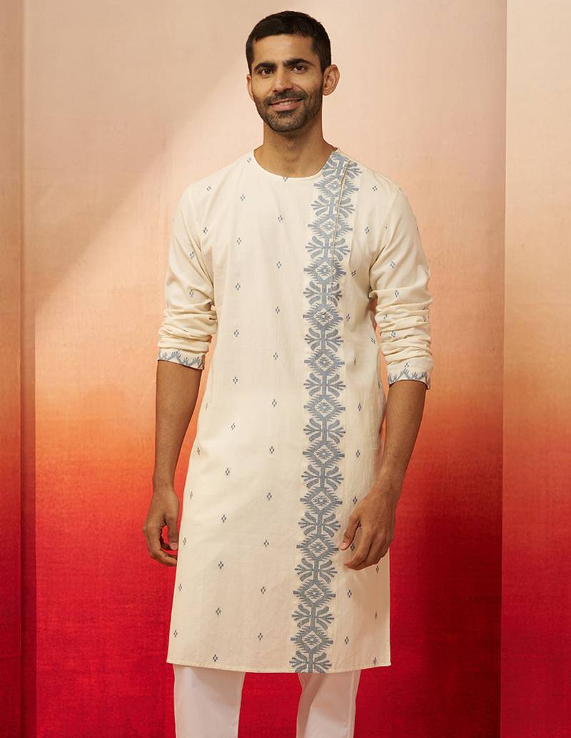 Mens white blue cotton jamdani kurta - navratri handwoven ethnic wear