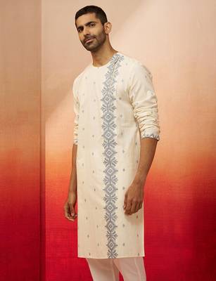 Mens white blue cotton jamdani kurta - navratri handwoven ethnic wear 4