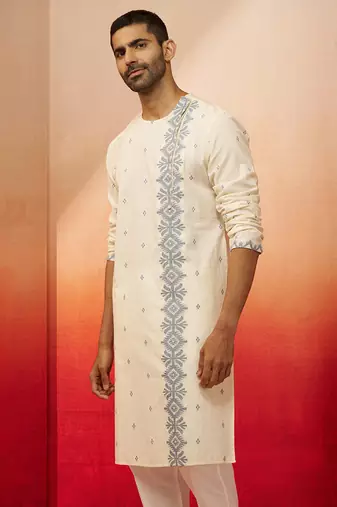 Mens white blue cotton jamdani kurta - navratri handwoven ethnic wear