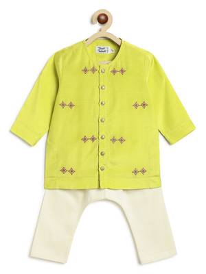 Green embroidered viscose kurta set 2