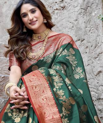 green color elegant soft silk blend saree 2