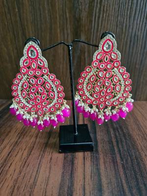 Rumaisa Pink Earrings 3