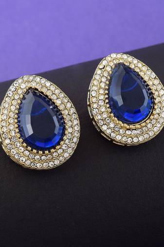 Blue color stud kundan earrings
