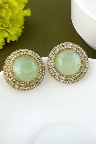 Light green color stud kundan earrings