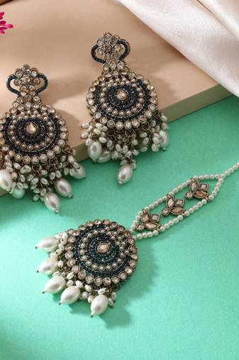 Rama green color kundan earrings tikka set