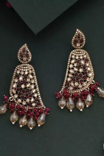 Magenta color kundan earrings