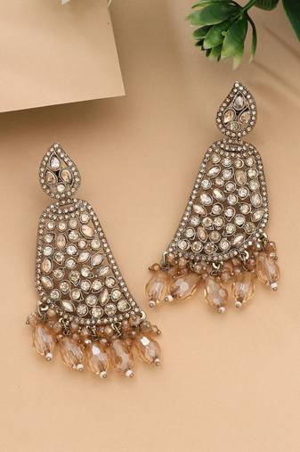 Gold & white color kundan earrings