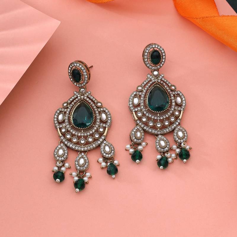 Green color kundan earrings