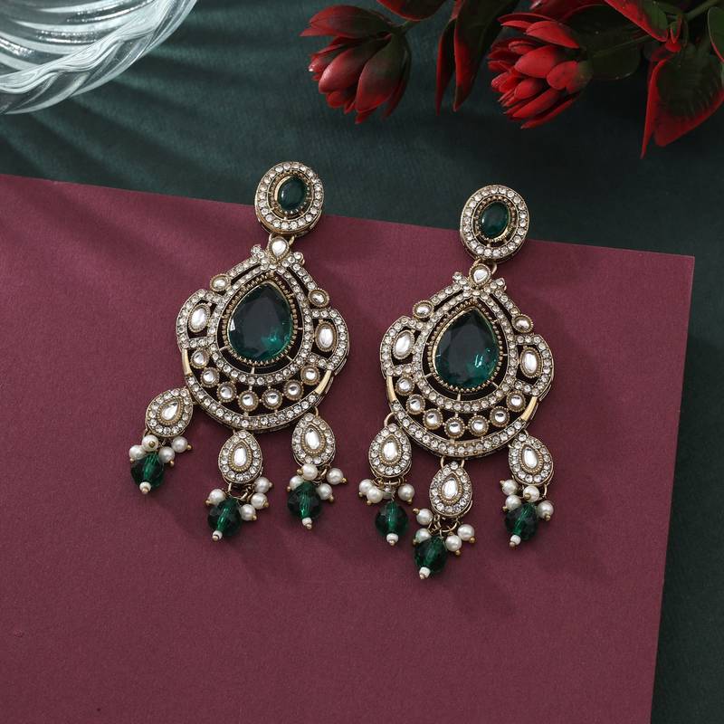 Green color kundan earrings