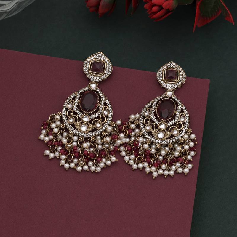 Magenta color kundan earrings