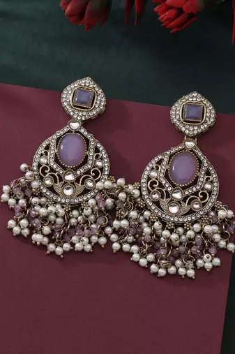 Light purple color kundan earrings