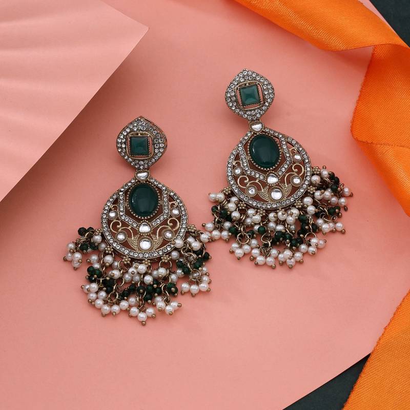 Green color kundan earrings