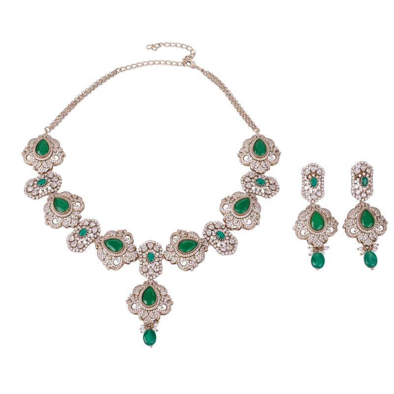 Oval and flower design uncut kundan stone gold plated brass choker necklace set for women and girls